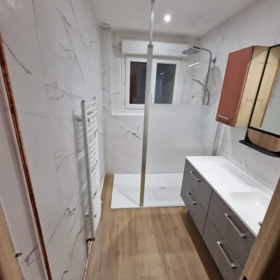 Rénovation d'une salle de bain Marc'eaux plombier chauffagiste Le Mans Sarthe